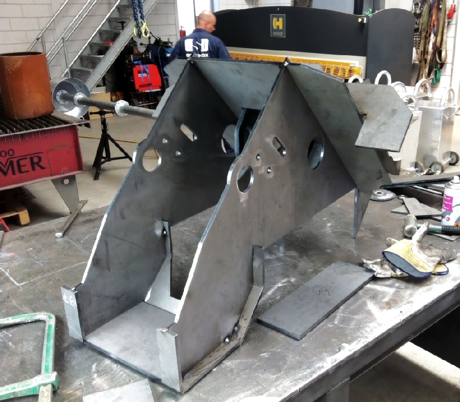 Peiler stopper cutting tool