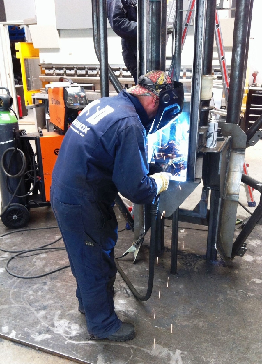 Peiler stopper cutting tool